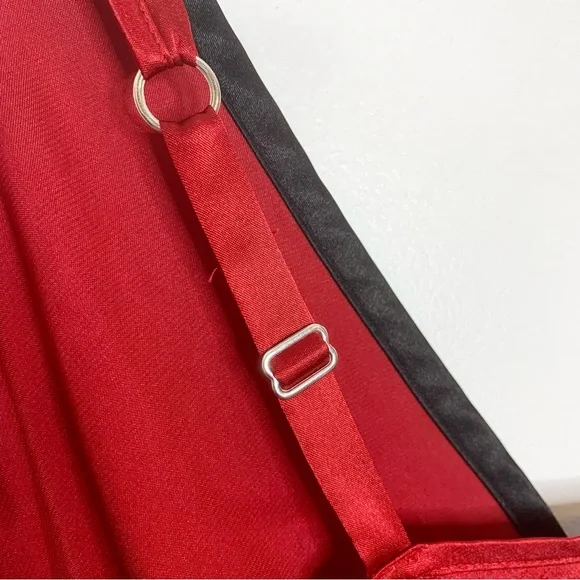 Red Satin Chemise Camisole Slip Jones New York Christmas Holiday Valentine’s - Picture 7 of 10